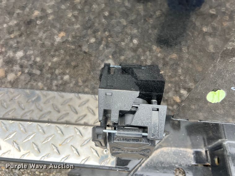 image for item KV9768 CM SK-02845642 flatbed