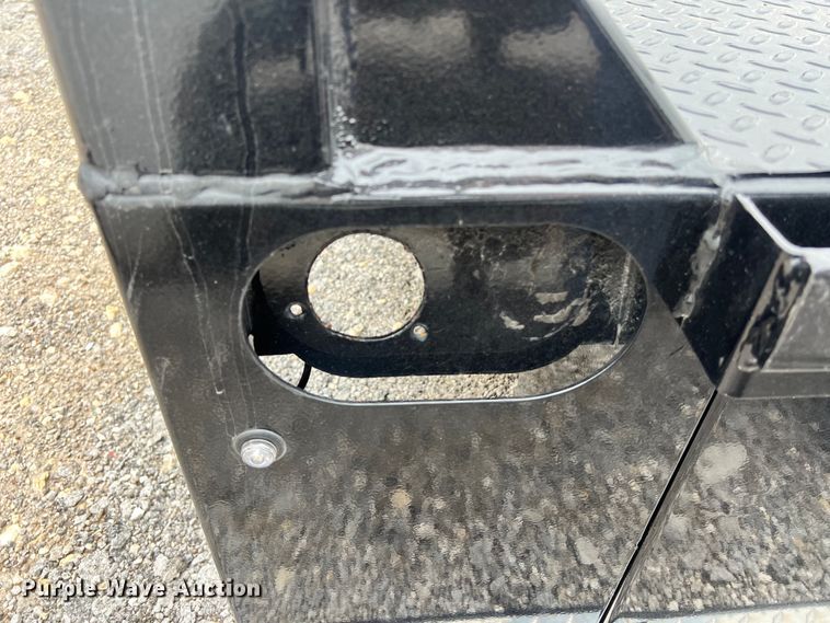 image for item KV9768 CM SK-02845642 flatbed