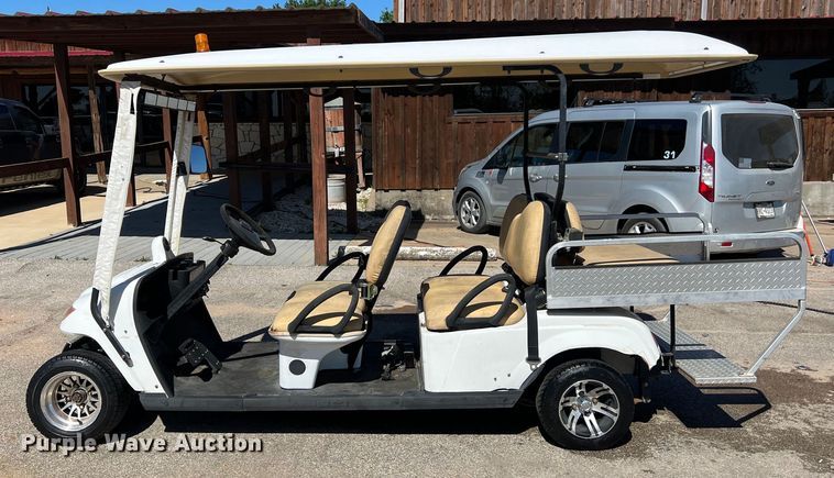 image for item KV9773 Golf cart