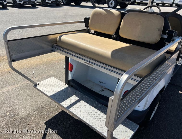 image for item KV9773 Golf cart