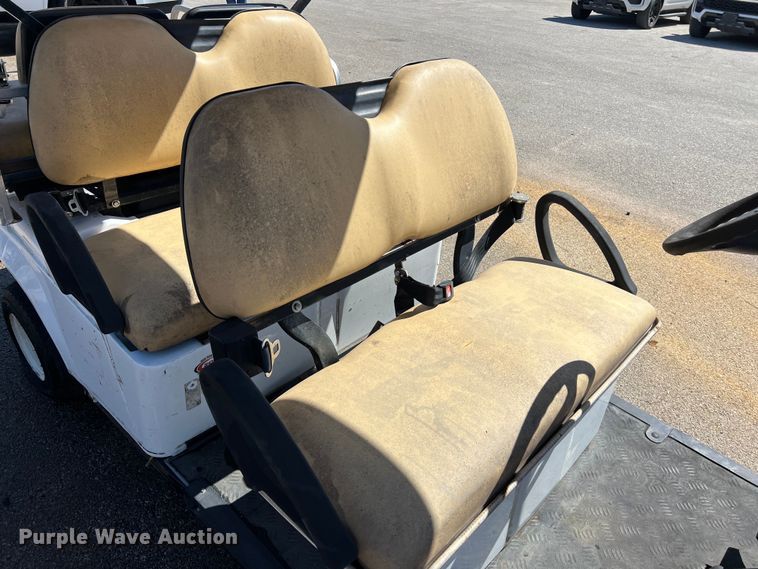 image for item KV9773 Golf cart