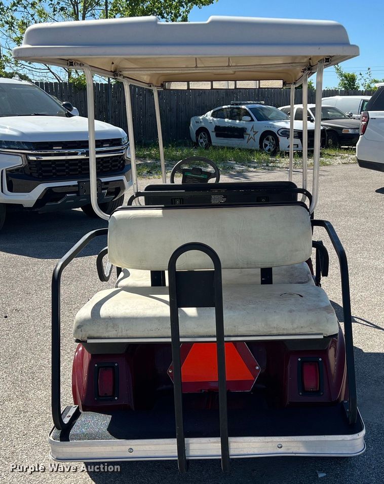 Club Car golf cart in Hempstead, TX Item KV9774 for sale Purple Wave