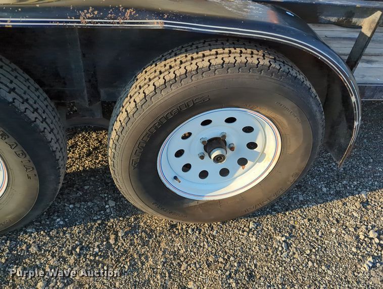 image for item KW9049 2011 Top Hat  utility trailer