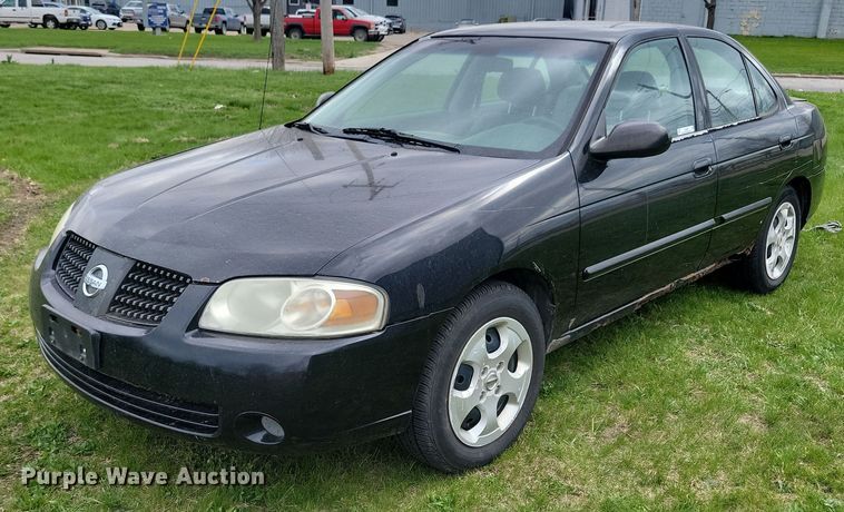 2005 Nissan Sentra in Des Moines, IA | Item LC9966 sold | Purple Wave