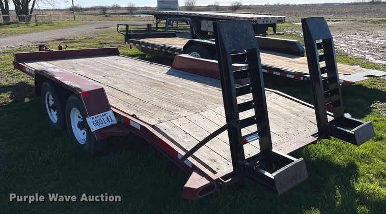 image for item LD9392 2021 Redi Haul utility trailer