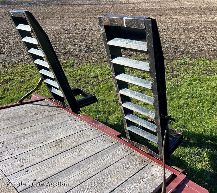 image for item LD9392 2021 Redi Haul utility trailer