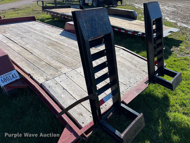 image for item LD9392 2021 Redi Haul utility trailer