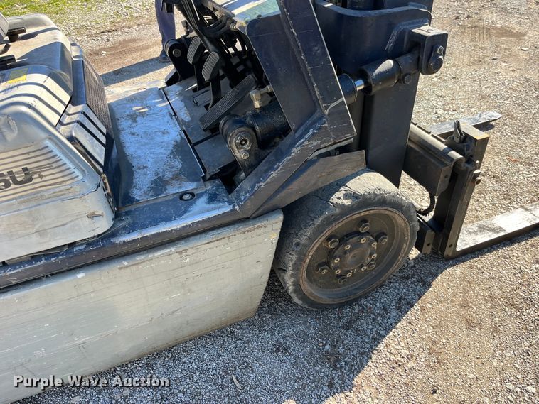 image for item LD9401 Komatsu FG25ST11 forklift