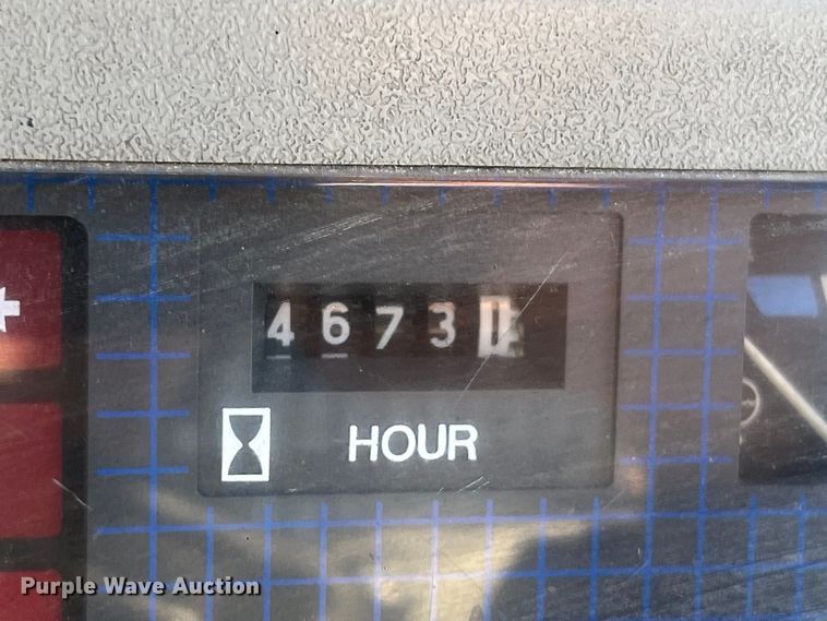 image for item LD9401 Komatsu FG25ST11 forklift