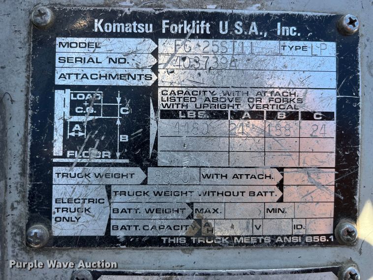 image for item LD9401 Komatsu FG25ST11 forklift