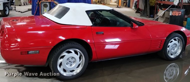 image for item LN9950 1991 Chevrolet Corvette  convertible