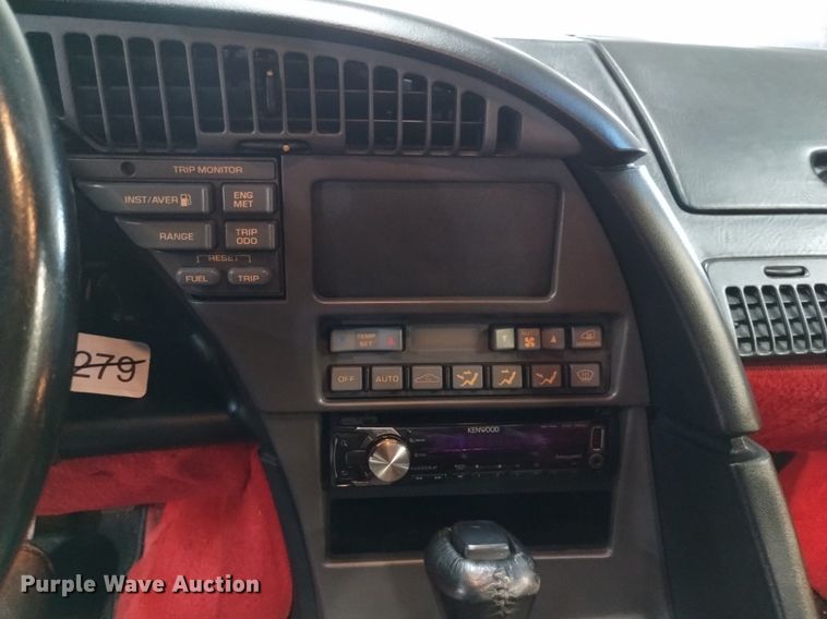 image for item LN9950 1991 Chevrolet Corvette  convertible