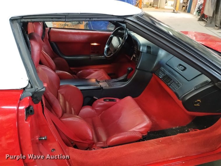 image for item LN9950 1991 Chevrolet Corvette  convertible