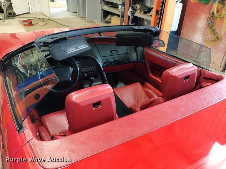 image for item LN9950 1991 Chevrolet Corvette  convertible
