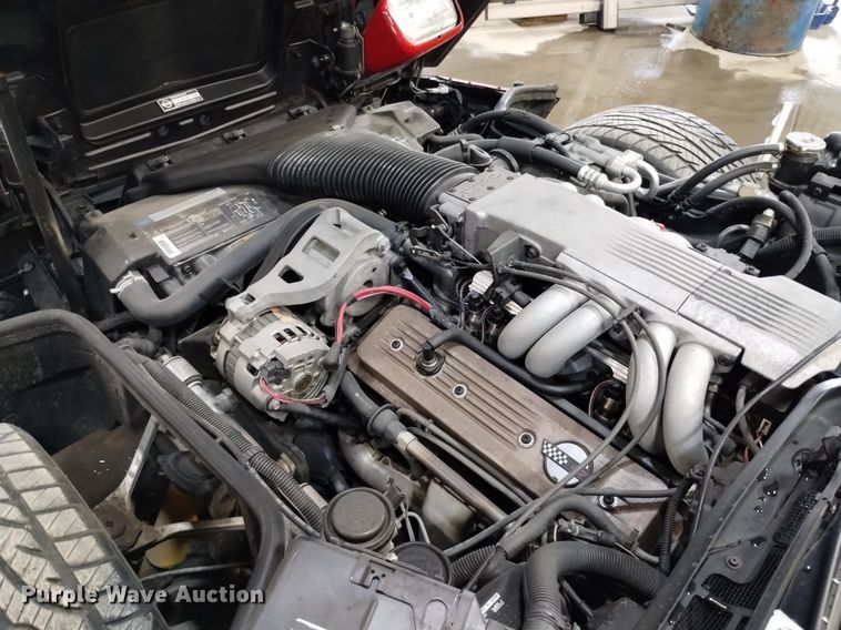 image for item LN9950 1991 Chevrolet Corvette  convertible