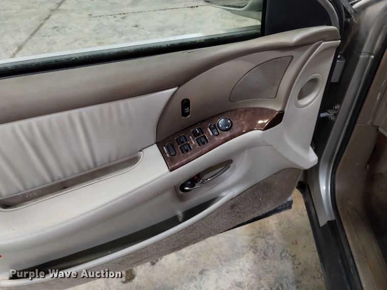 image for item LN9951 2004 Buick Park Avenue  