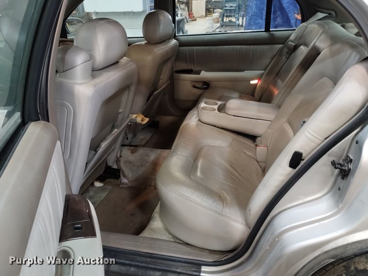 image for item LN9951 2004 Buick Park Avenue  