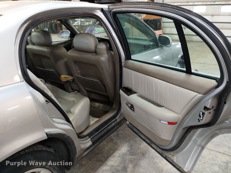 image for item LN9951 2004 Buick Park Avenue  