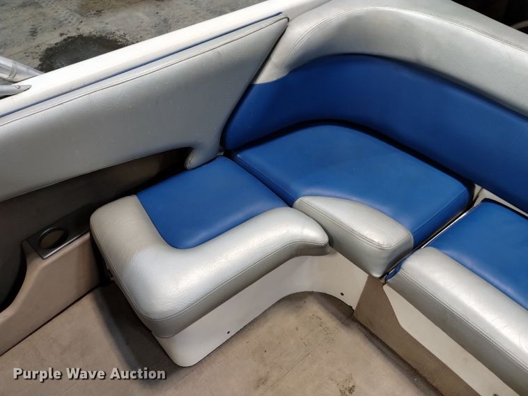 image for item LN9952 2001 Mastercraft 230VRS Wakeboard Edition  boat