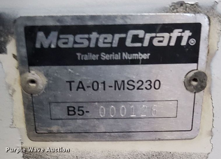 image for item LN9952 2001 Mastercraft 230VRS Wakeboard Edition  boat