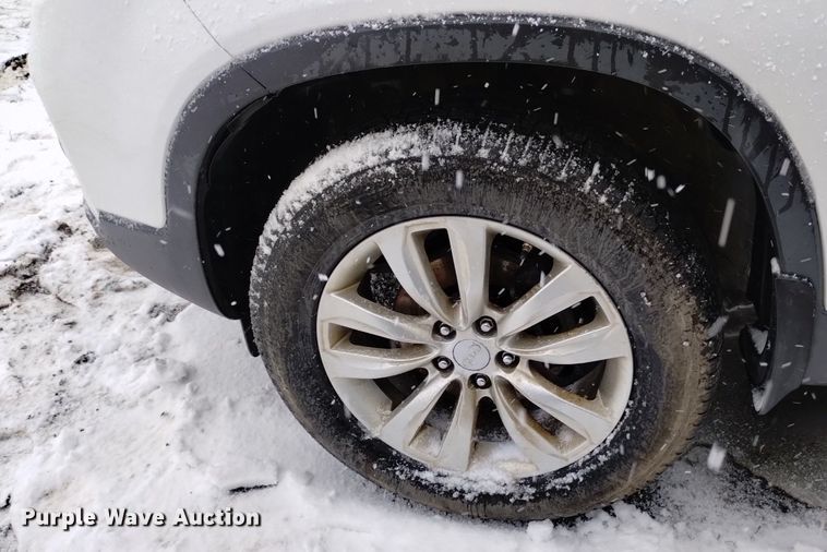 image for item LN9963 2011 Kia Sorento EX SUV