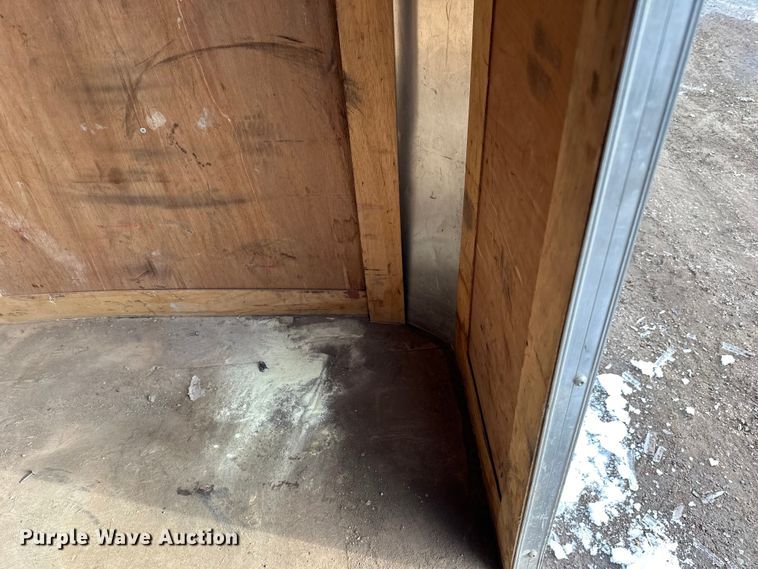 image for item LR9286 2012 Royal Cargo enclosed cargo trailer