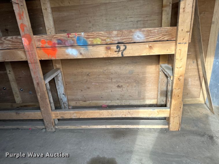 image for item LR9286 2012 Royal Cargo enclosed cargo trailer