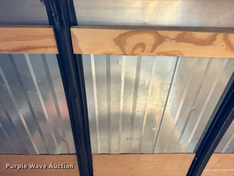 image for item LR9286 2012 Royal Cargo enclosed cargo trailer