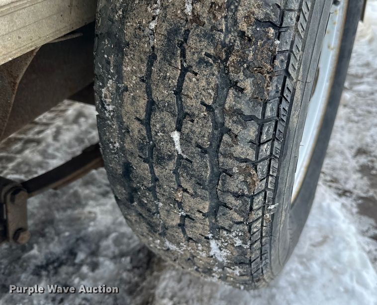 image for item LR9286 2012 Royal Cargo enclosed cargo trailer