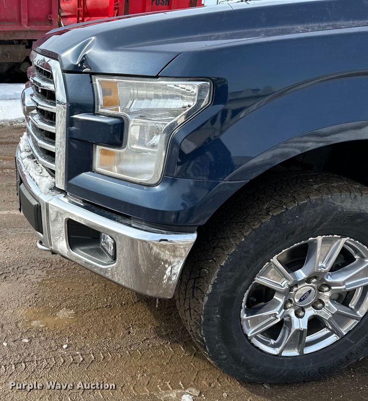 image for item LR9290 2015 Ford  F150 XLT SuperCrew pickup truck