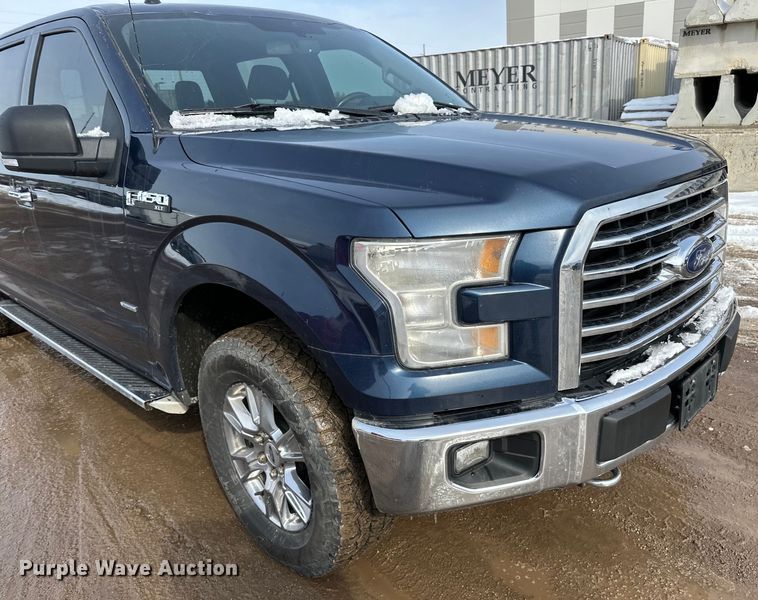 image for item LR9290 2015 Ford  F150 XLT SuperCrew pickup truck