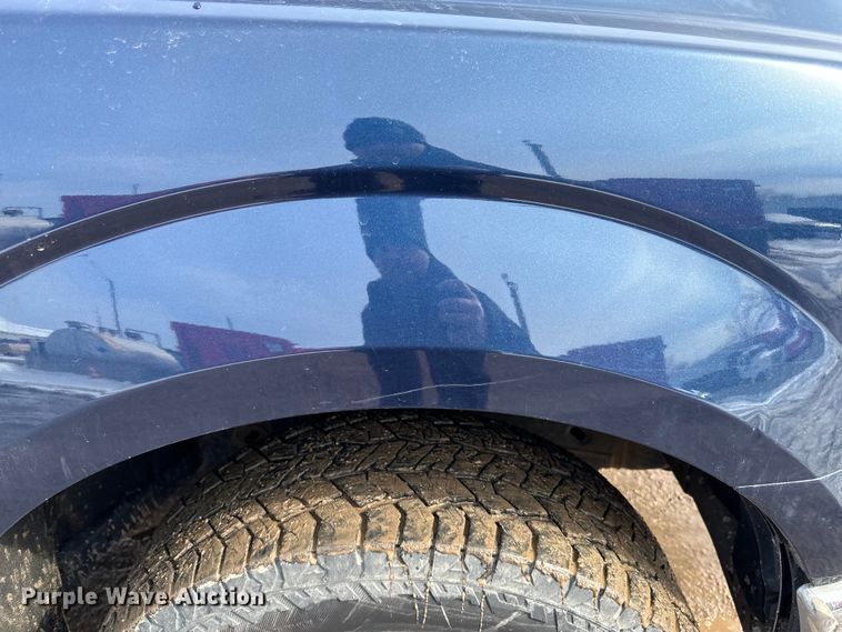 image for item LR9290 2015 Ford  F150 XLT SuperCrew pickup truck