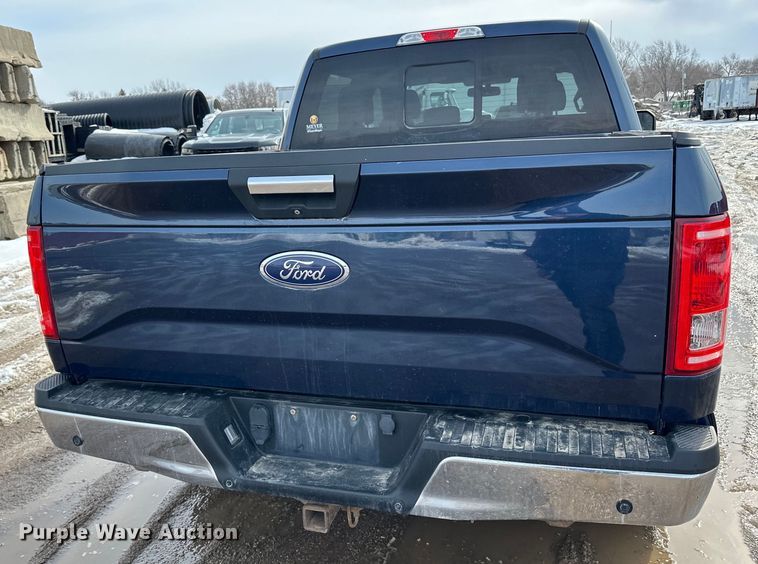 image for item LR9290 2015 Ford  F150 XLT SuperCrew pickup truck