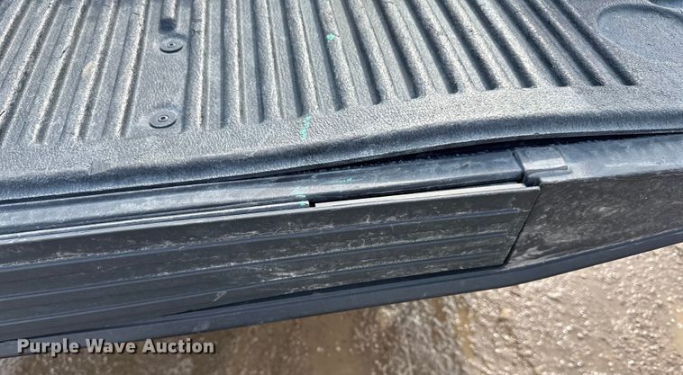 image for item LR9290 2015 Ford  F150 XLT SuperCrew pickup truck