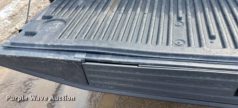 image for item LR9290 2015 Ford  F150 XLT SuperCrew pickup truck