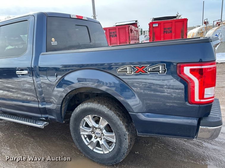 image for item LR9290 2015 Ford  F150 XLT SuperCrew pickup truck