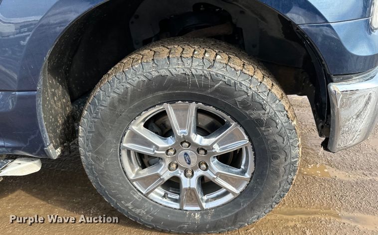 image for item LR9290 2015 Ford  F150 XLT SuperCrew pickup truck
