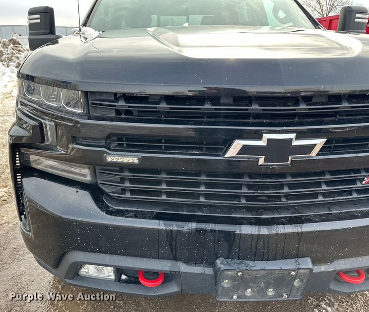 image for item LR9291 2020 Chevrolet  Silverado 1500 Crew Cab pickup truck