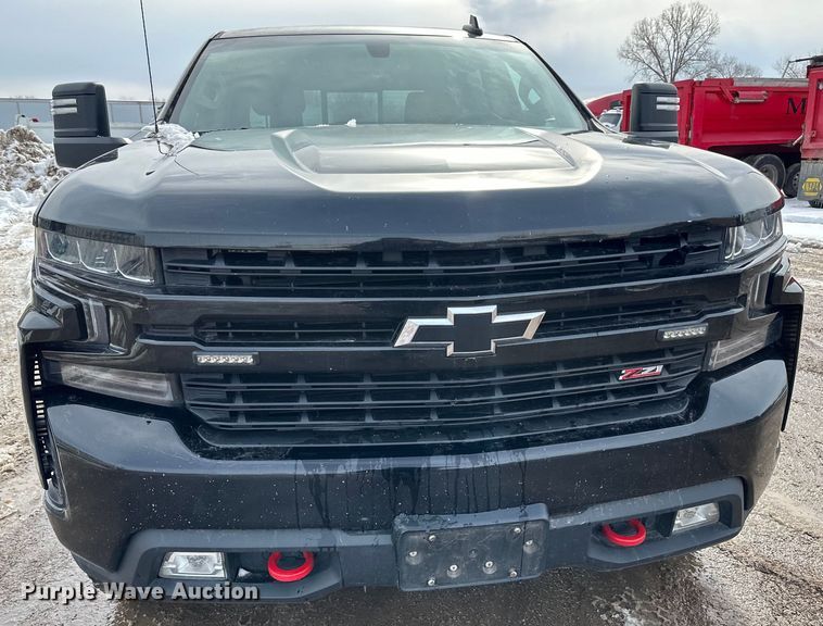 image for item LR9291 2020 Chevrolet  Silverado 1500 Crew Cab pickup truck