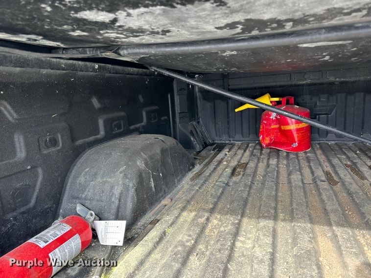 image for item LR9291 2020 Chevrolet  Silverado 1500 Crew Cab pickup truck