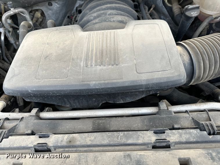 image for item LR9291 2020 Chevrolet  Silverado 1500 Crew Cab pickup truck