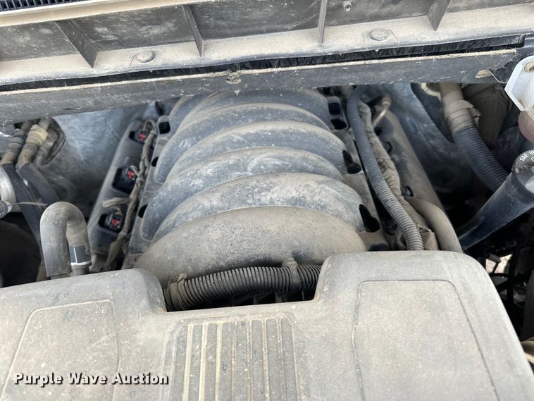 image for item LR9291 2020 Chevrolet  Silverado 1500 Crew Cab pickup truck