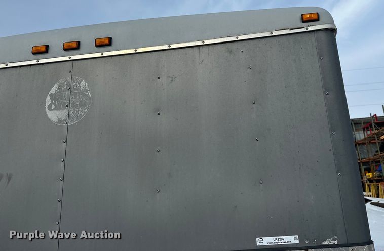 image for item LR9292 2000 Wells Cargo Inc enclosed cargo trailer