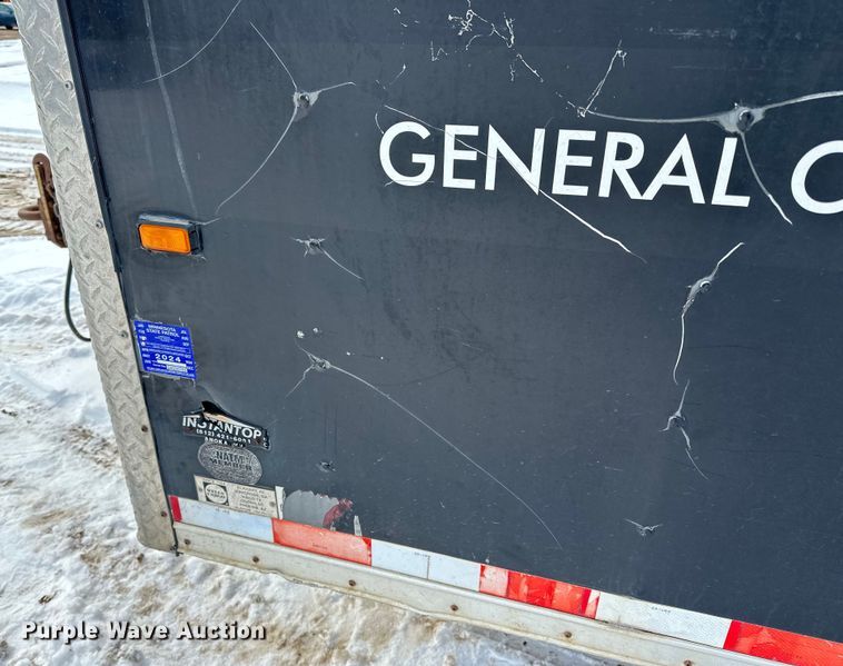 image for item LR9292 2000 Wells Cargo Inc enclosed cargo trailer