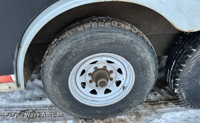 image for item LR9292 2000 Wells Cargo Inc enclosed cargo trailer