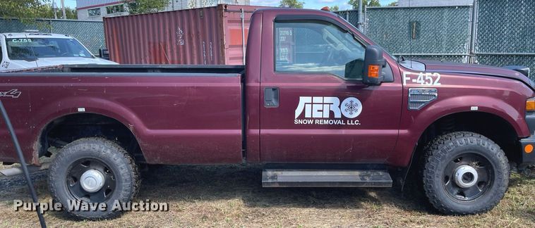 image for item LV9879 2008 Ford  F250 Super Duty XL pickup truck