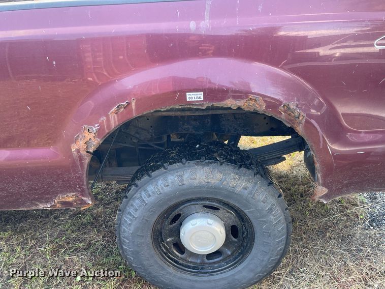 image for item LV9879 2008 Ford  F250 Super Duty XL pickup truck