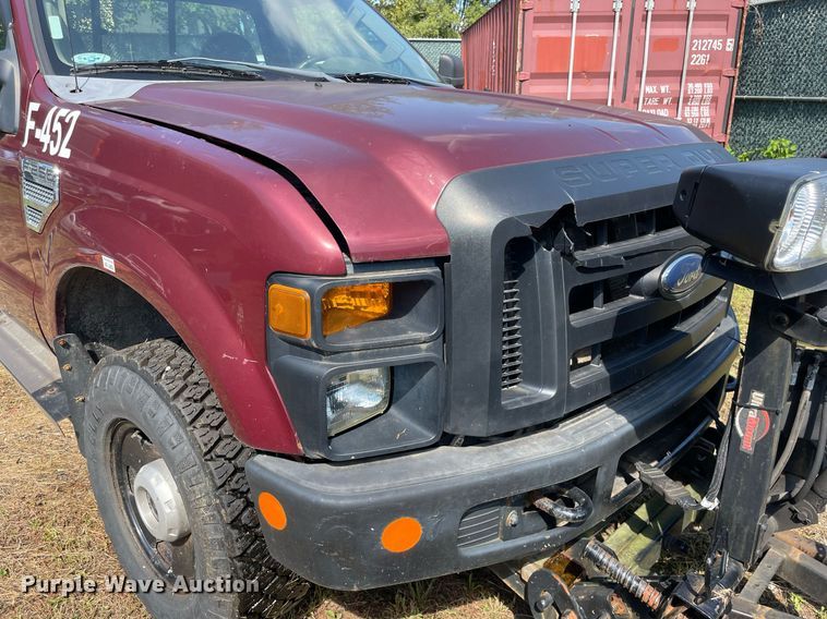 image for item LV9879 2008 Ford  F250 Super Duty XL pickup truck