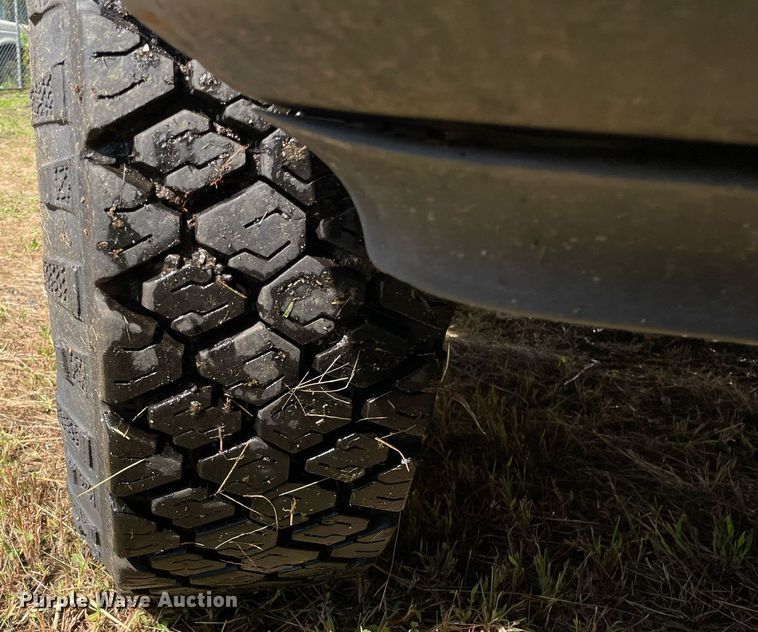 image for item LV9879 2008 Ford  F250 Super Duty XL pickup truck