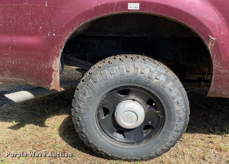 image for item LV9879 2008 Ford  F250 Super Duty XL pickup truck